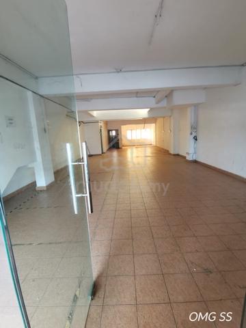 Facing Road Bukit Tinggi Klang Ground Floor Shoplot 1