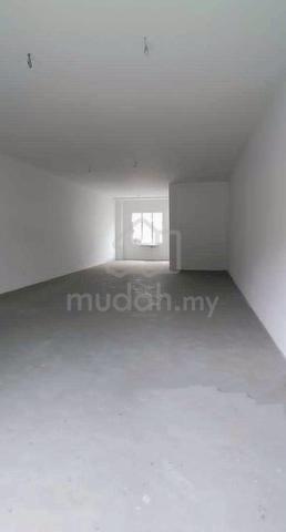 Pasir Putih Pasir Gudang highway side ground floor 1