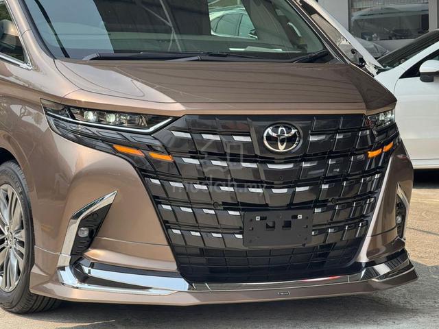 4WD DIM 2025 Toyota ALPHARD Z 7k KM GOLD - 4