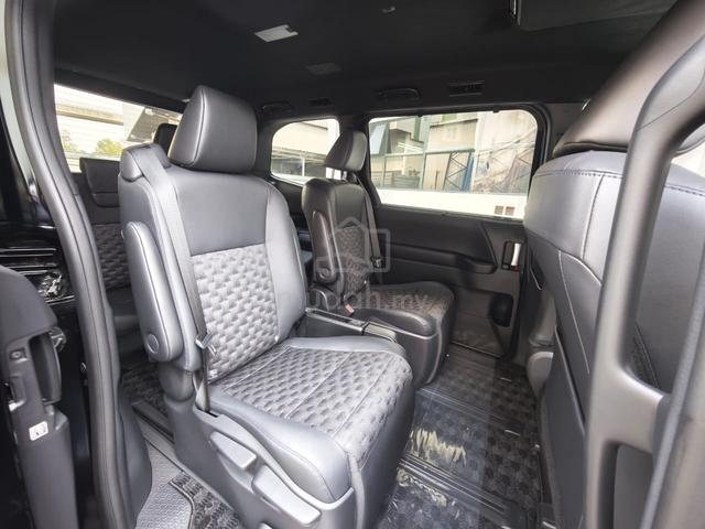 2023 Toyota VOXY 2.0 S-Z GRADE 5A POWER BOOT - 4