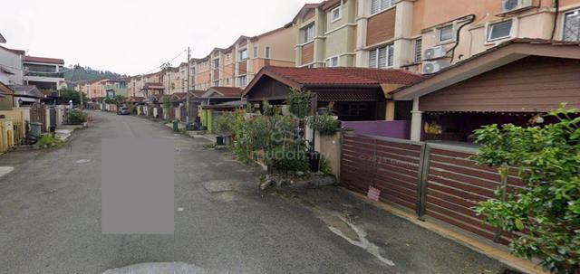 Taman Bukit Permata, Taman Sri Gombak, Batu Caves 3 storey House 1