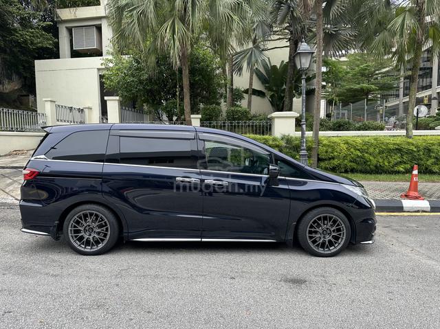 2017 Honda ODYSSEY 2.4 ABSOLUTE X (A) - 4