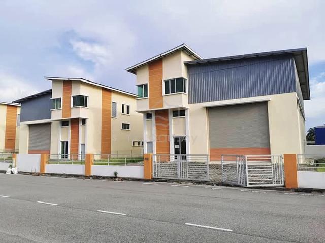 Industri Asas Jaya 6800sqft Semi-D Factory for Rent 1