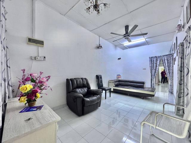 OPEN FACING Taman Purnama Renovated Unit [ Besar 22 X 85 / Full Loan ] 1