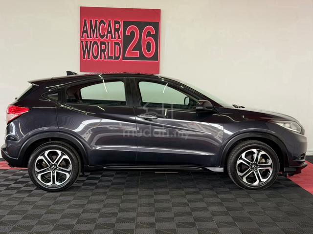 ORI2017 Honda HR-V 1.8 V LEATHER KEYLESS ONE OWNER - 4