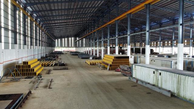 Kulai Detached Factory with Overhead Crane - For Rent 1