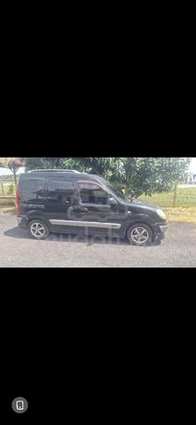 2006 Renault KANGOO 1.4 FAMILLE (A) - 4