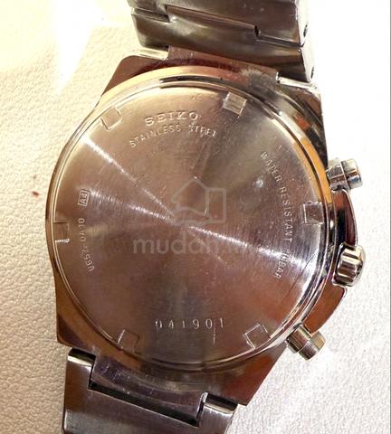 Seiko - "SUS" V657-0A10 - photo 5 of 5