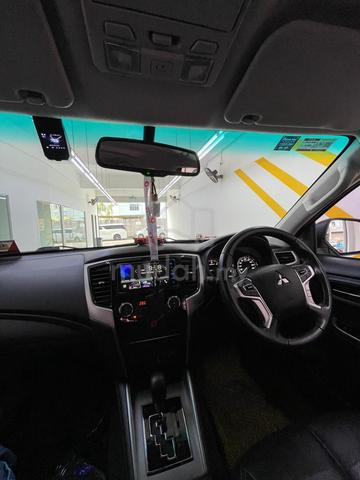 2021 Mitsubishi TRITON 2.4 VGT PREMIUM (A) - 4