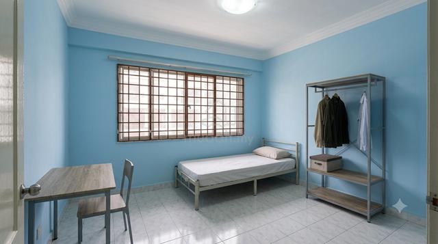 Idaman Sutera Medium Bedroom (Furnished) 1