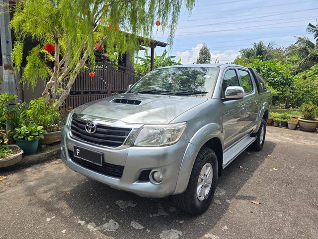 2014 Toyota HILUX 2.5 G VNT (A) - 1
