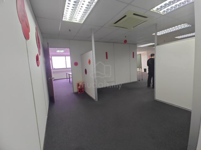 PJ8 office suite, 2000sqft, nice office space ,parking lot available 1