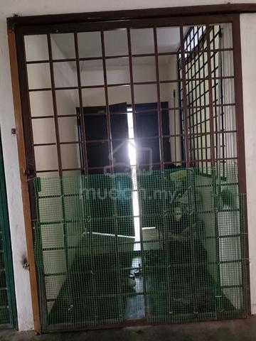 Ilham Apartment 1