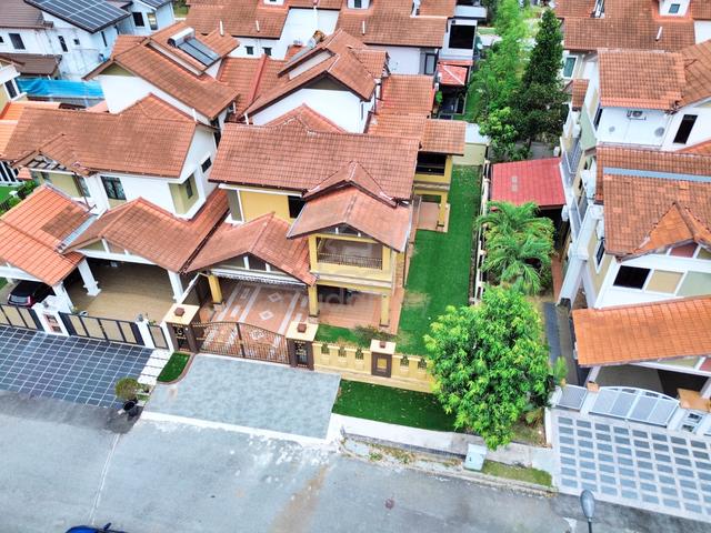 RENOVATED 2.5 Storey Semi D Puncak Bangi (Seksyen 6) Bandar Baru Bangi 1