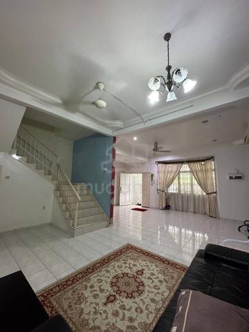 Taman Kulai Utama Double Storey House 22x75sqft 5