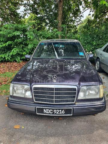 1995 Mercedes Benz 230E 2.0 (M) - 2