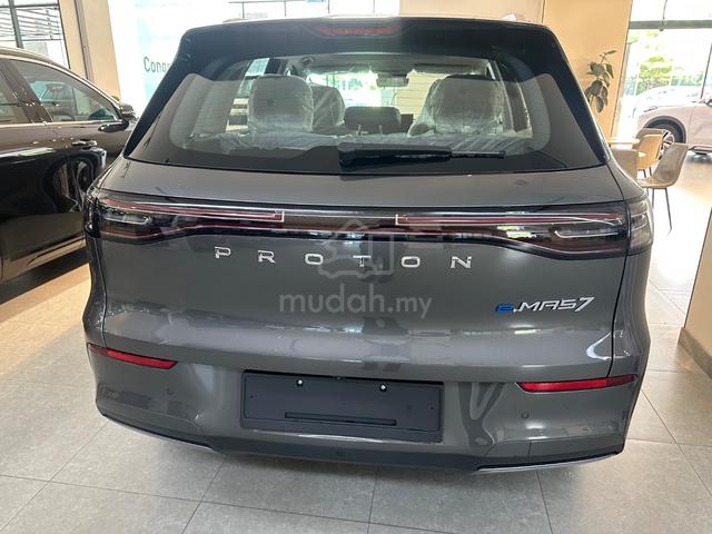 MUST BUY 2026 Proton e.MAS 7 - 4