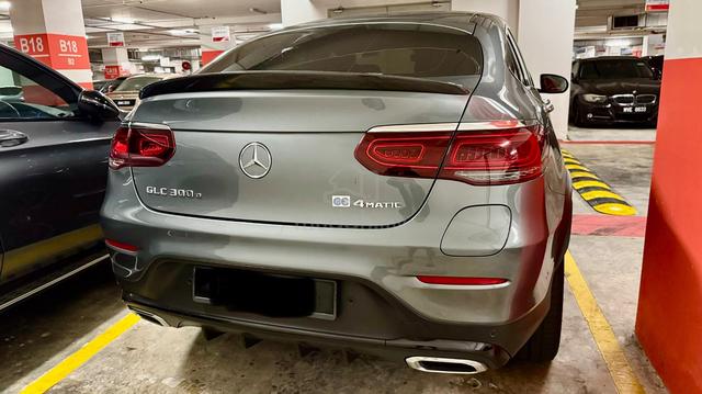 Mercedes Benz GLC 300e Coupe. - 4