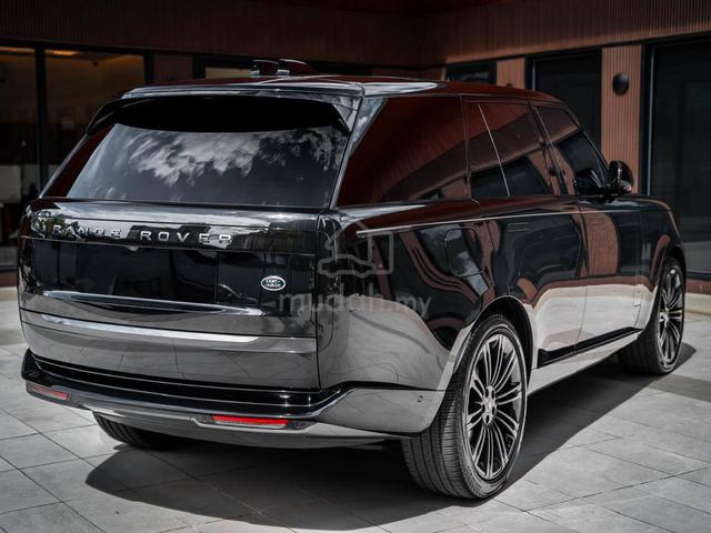 2022 Land Rover Range Rover 3.0 First Edition SUV - 4