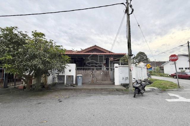 Corner Lot 1 Storey Telok Panglima Garang Taman Dato Hormat 1