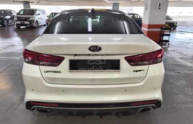 2017 Kia OPTIMA 2.0 GT 1 yr warranty Free service - 5
