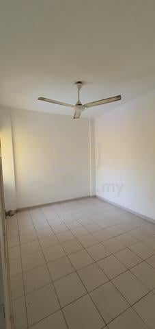 Sri Melewar Apartment 1