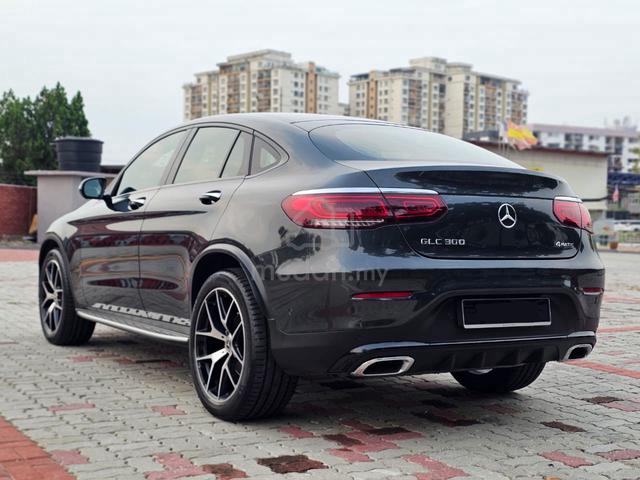 2021 Mercedes Benz GLC300 2.0 AMG COUPE ORI 47K KM - 3