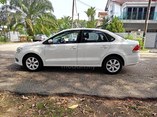 2013 Volkswagen POLO NB 1.6  (A) - 4