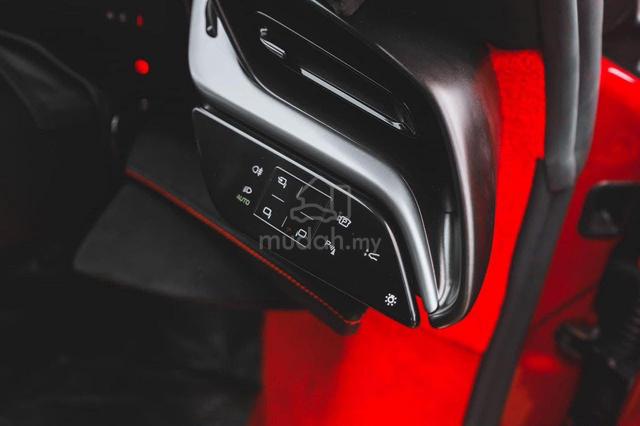 2022 Ferrari SF90 4.0 STRADALE V8 (A) - 5