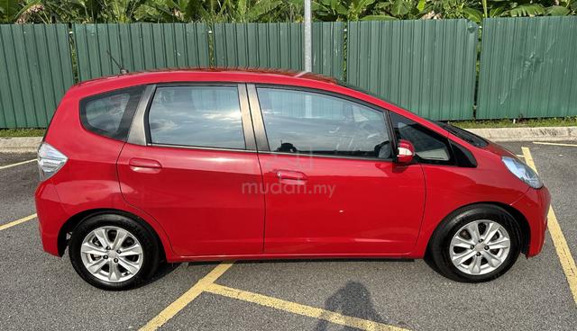 2012 Honda JAZZ 1.3 (HYBRID) FACELIFT (A) - 4