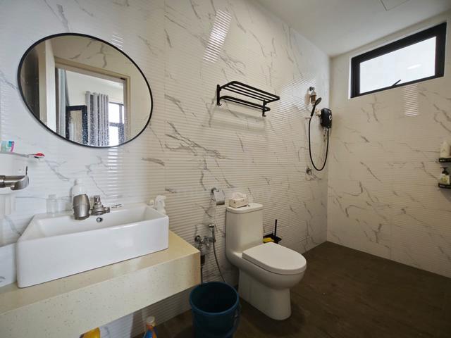 The Quartz Residence 4