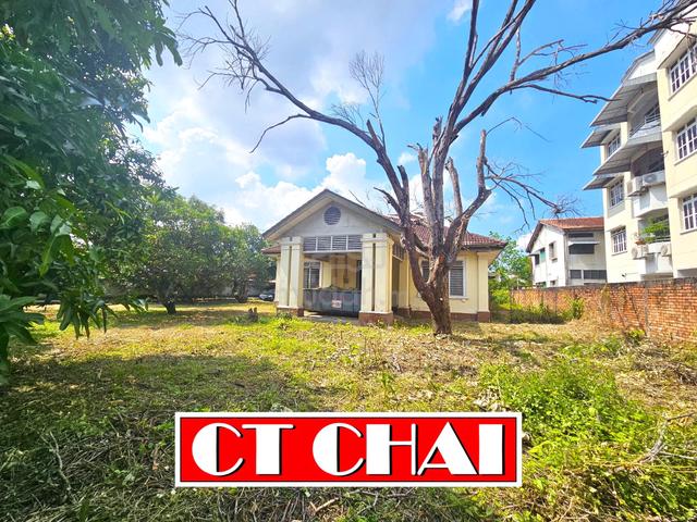 LAND: 17,940sqft COMMERCIAL-USE BUNGALOW GEORGEOTOWN 1