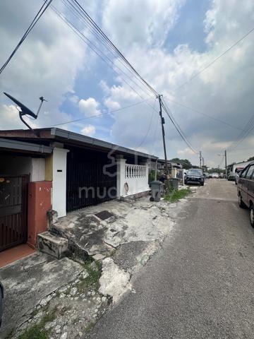 Taman dahlia tampoi 1