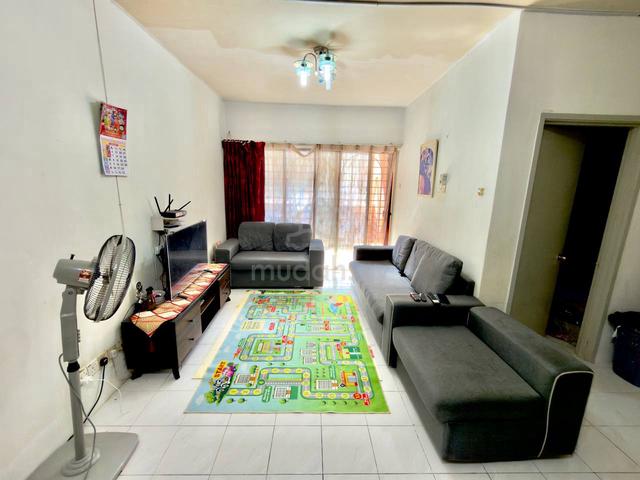Pangsapuri Sutera Apartment (Kajang) 1