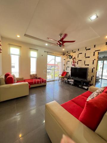 3 STOREY CORNER HOUSE at mandarin quarter / raja uda / butterworth 1