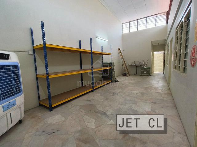 RENT Single Storey House,22x80ft, 4R+2B, Batu Belah, Klang 3