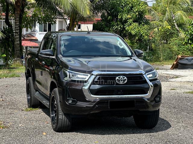 (Nmbr Plat 2btg) 2022 Toyota HILUX 2.4 V 4x4 - 2