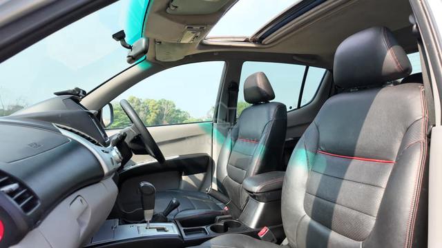 Y2014 Mitsubishi TRITON 2.5 VGT Sunroof Origin (A) - 3