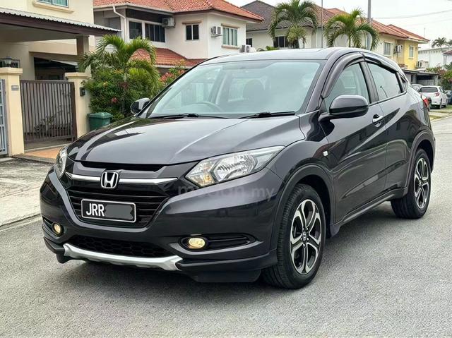 2016 Honda HR-V 1.8🔥Leather Seats (A) - 3
