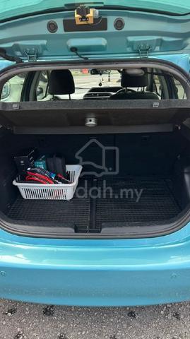 2012 Toyota PRIUS C 1.5 (HYBRID) (A) - 3