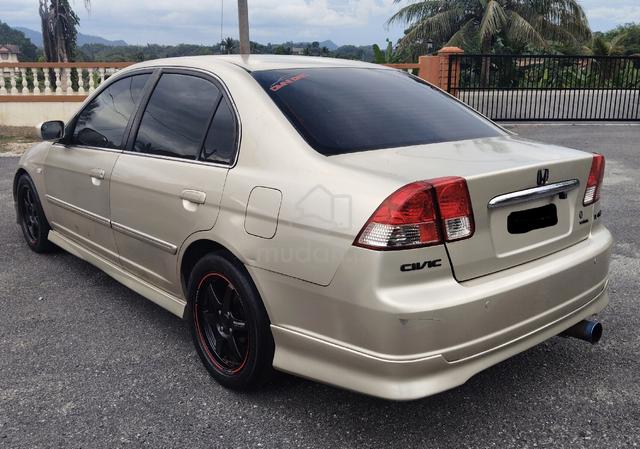 2005 Honda CIVIC 1.7 VTEC (A) - 4