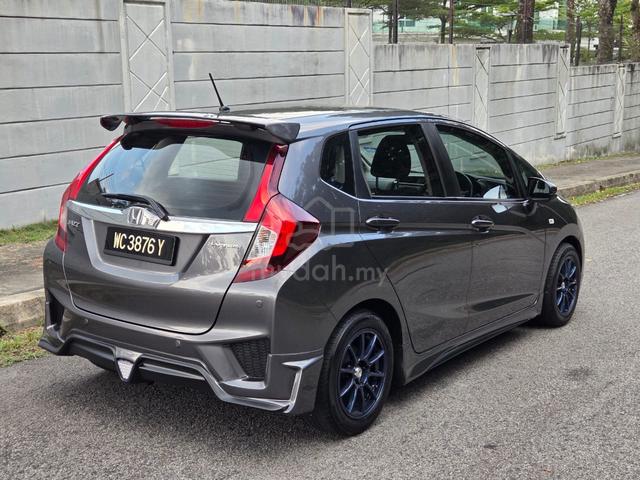 ORI 2016 Honda JAZZ 1.5 (A) Low Mileage Condition - 5