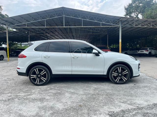L/KEDAI 2015/2018 Porsche CAYENNE 3.6 F/L GT JAPAN - 4