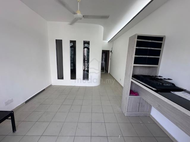 Lake View Suites 1