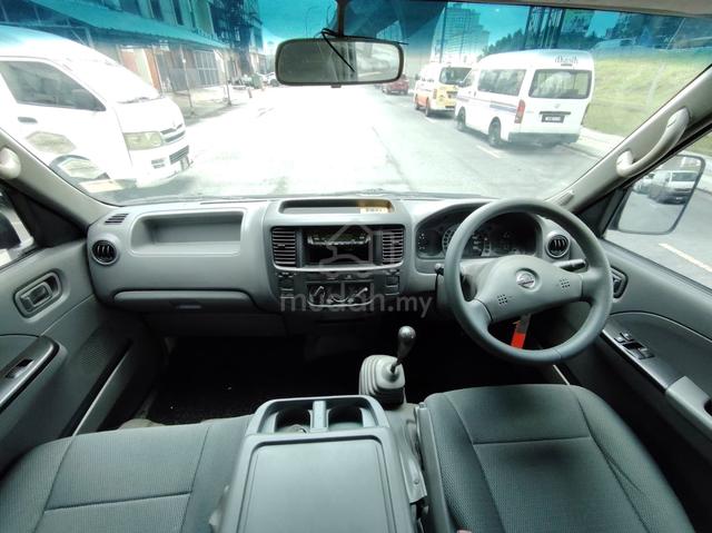 2011 Nissan URVAN 3.0 (M) PANEL VAN - 4