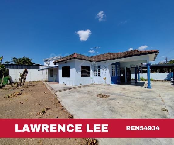 BAKAR SAMpAH - BIG LAND SINGLE STRY BUNGALOW FOR RENT 1