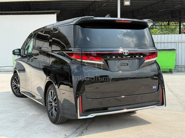 2025 Toyota Vellfire 2.4 Z PRM SROF 4CAM 5A 780KM - 2
