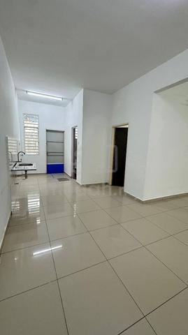 3-Storey Terrace at Farlim| 6Rooms 3