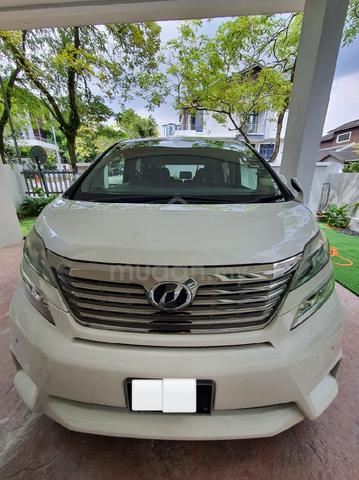 2011 Toyota VELLFIRE 2.4 Z (A) - 1