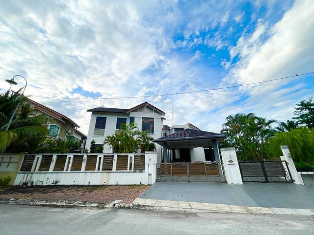 CORNER Facing Golf View 2 Storey Bungalow Saujana Impian Golf Kajang 1